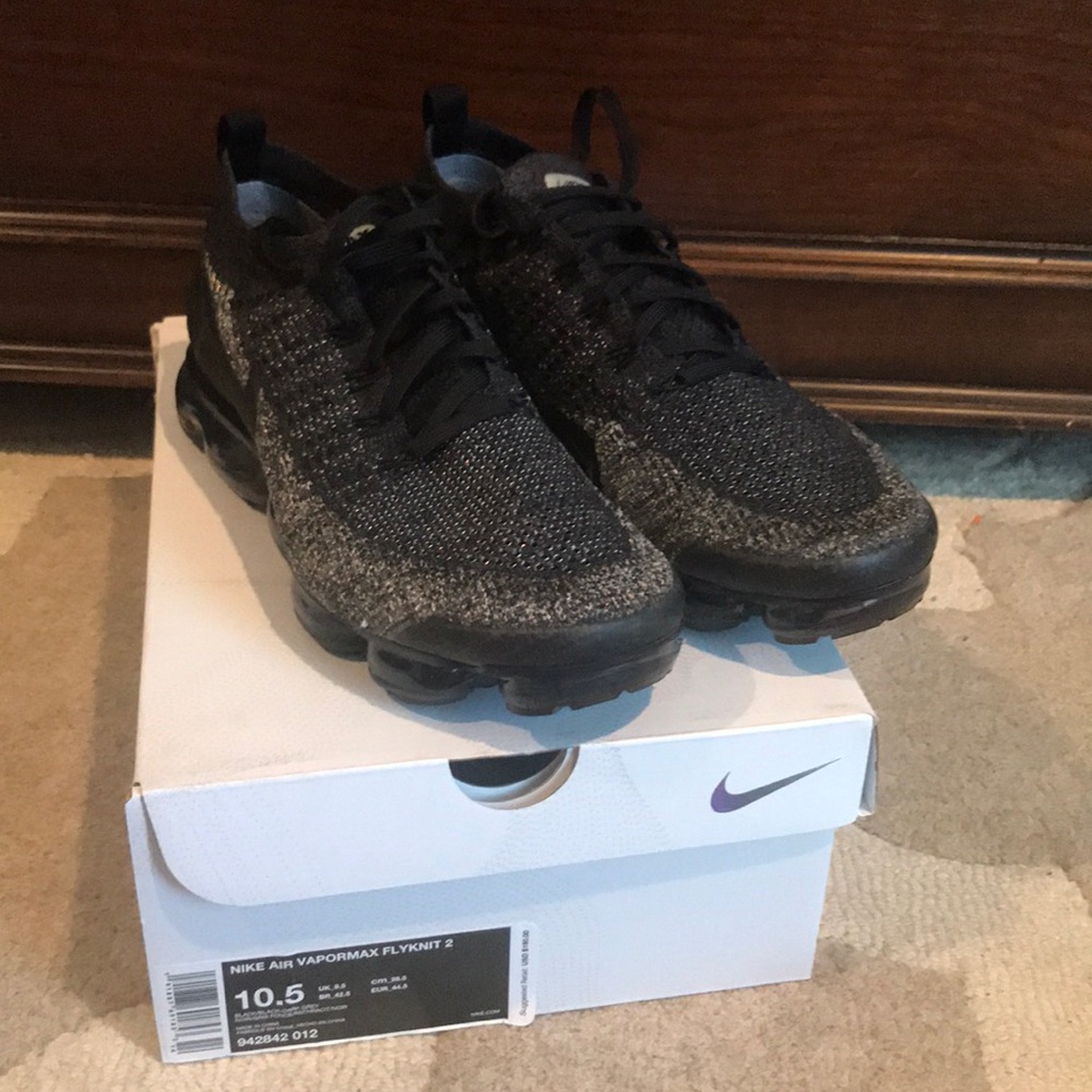 Nike Air Vapormax Flyknit 2
